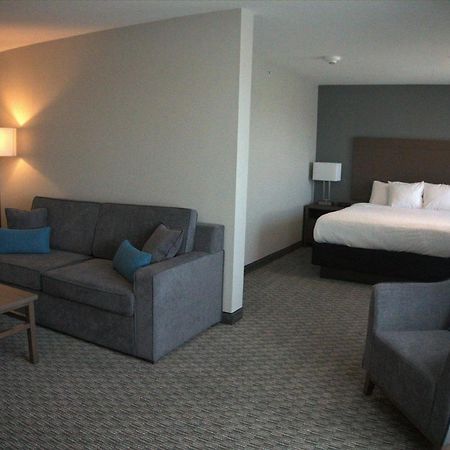 Brookstone Inn & Suites Fort Dodge Zewnętrze zdjęcie