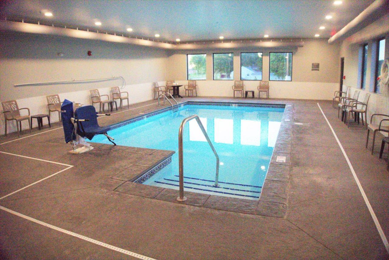 Brookstone Inn & Suites Fort Dodge Zewnętrze zdjęcie